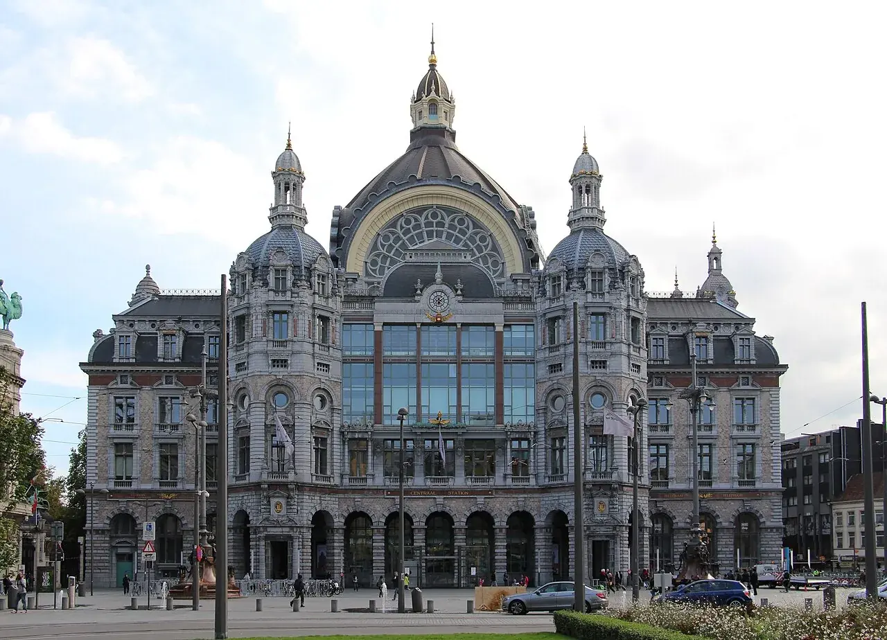 Anvers Merkez Tren Gari