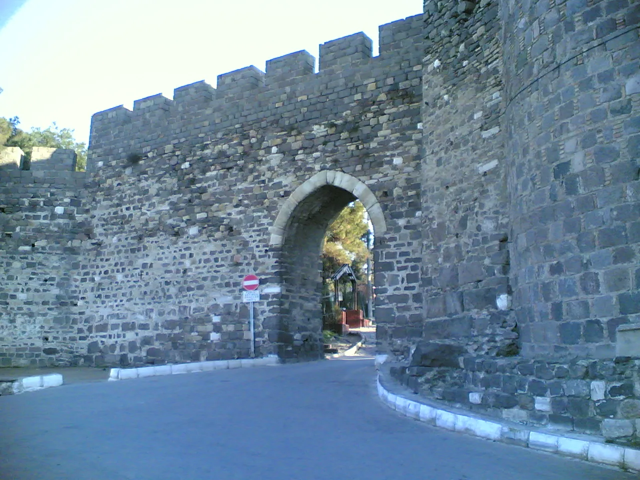Kadifekale Surları