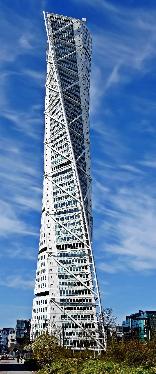 Malmo Turning Torso Gokdeleni