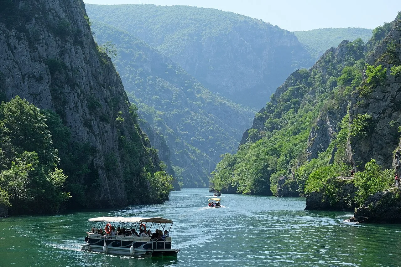 Matka Kanyonu Zümrüt Kayalıklar