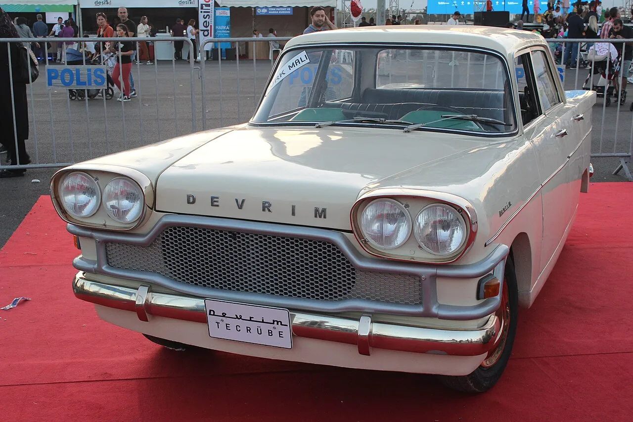 Tarihi Devrim Otomobili